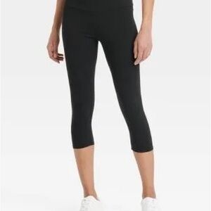 PINK Victoria's Secret Black Yoga Leggings
